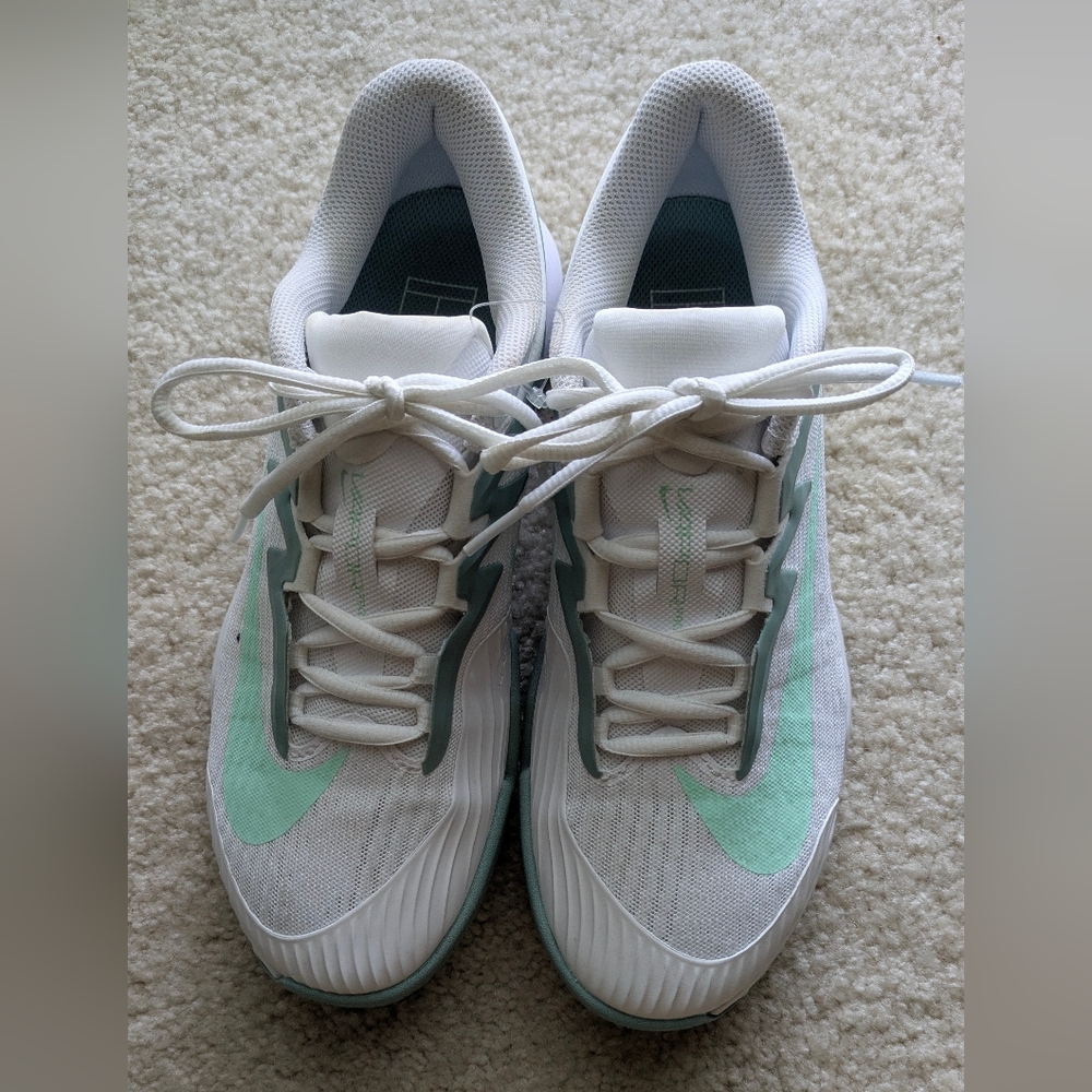 Nike Vapor Pro 3 White/Canyon/Mint Foam. Women's size 8.5